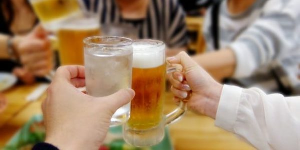 クレジットカードで割り勘ができる裏ワザ