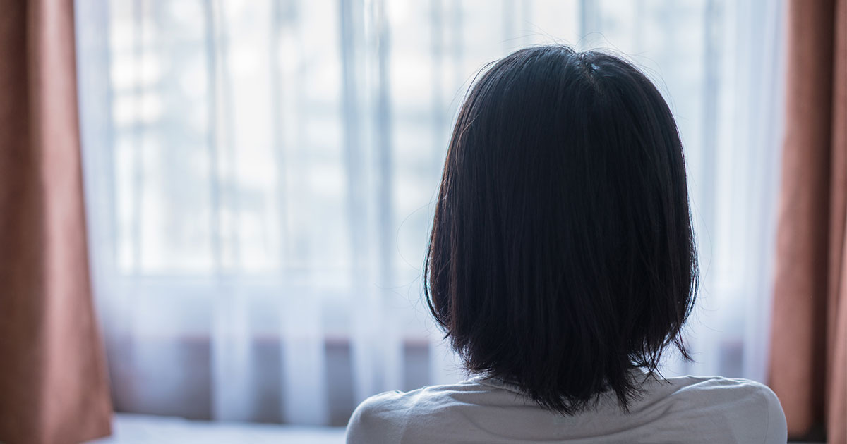 彼女はどうしたら起き上がれるのか?社会復帰を阻む「心のブロック」