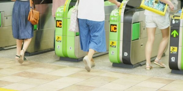 「Suica」と「PASMO」のオートチャージ