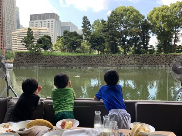 パレスホテル東京のテラス席