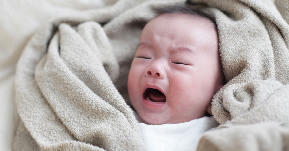 赤ちゃんの「夜泣き」に対応する父親たちの意外な本音(上)