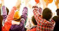 「男性アイドル」を熱心に応援する男たちの意外な心理(上)
