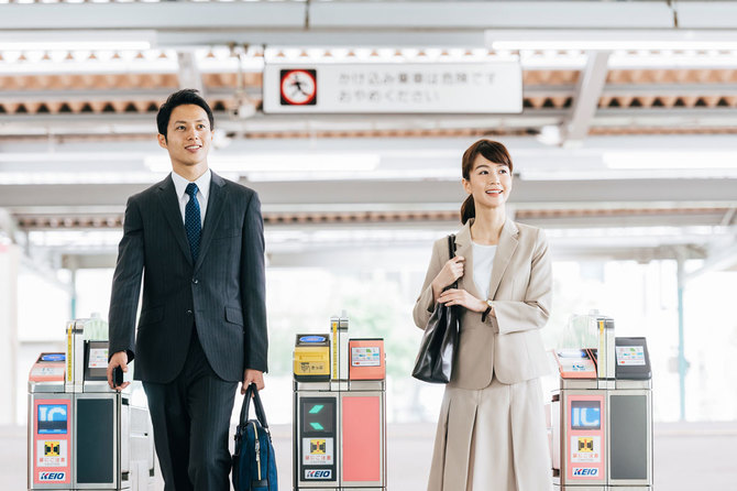 通勤時間の長いビジネスパーソンにとって、通勤時間をどう過ごすかというのは、大きな課題