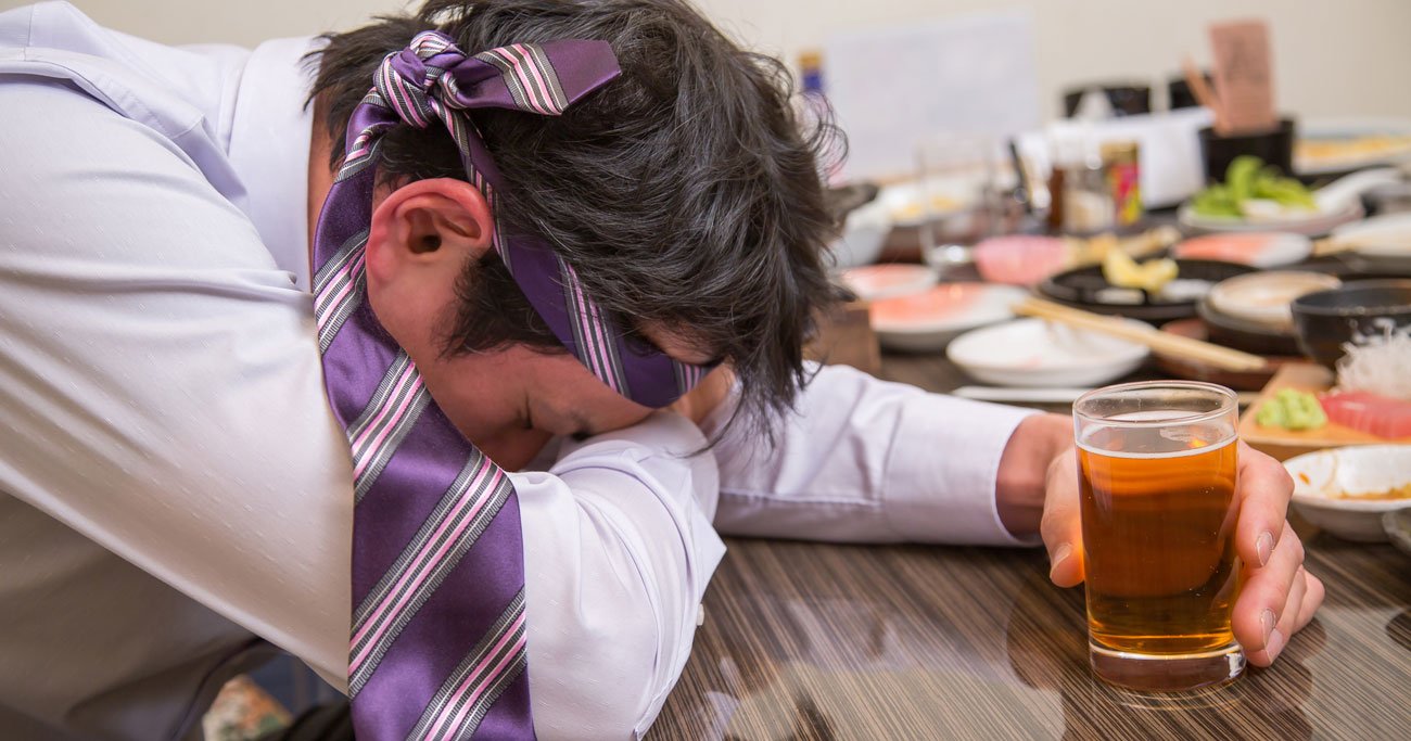 ひどい忘年会」事例集、セクハラ・飲酒や一発芸の強要・痴態SNS流出… | News&Analysis | ダイヤモンド・オンライン