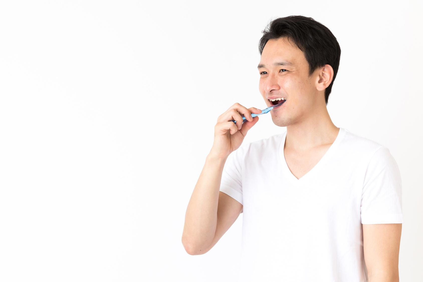 「いい声」を出すには口の「中」の感覚を高める!そのために有効なのは、意外にも毎日やっているアレ!