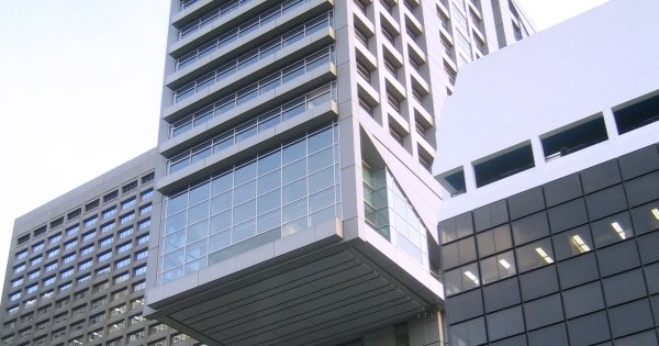 巨大銀行破綻で消えた元行員は今どこへ【長銀OBのいま(1)】
