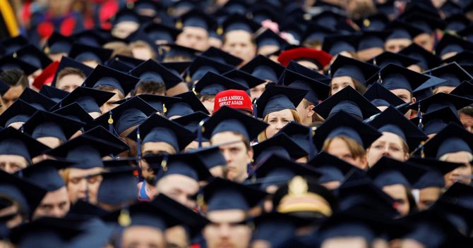 米バージニア州リバティ大学の卒業式