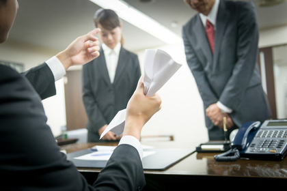「パワハラ」と「厳しい指導」、セーフの境界線はどこにあるのか
