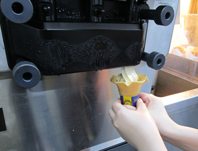 Ascii Jp ミニストップのソフトクリームを なめてはいけない 理由