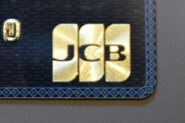 現在のJCBザ・クラスのJCBロゴ