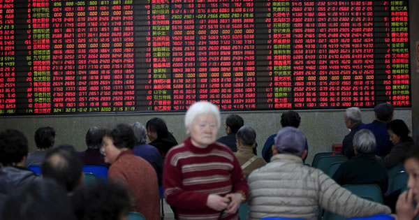 中国の企業向け株式担保融資、金融機関の「頭痛の種」に