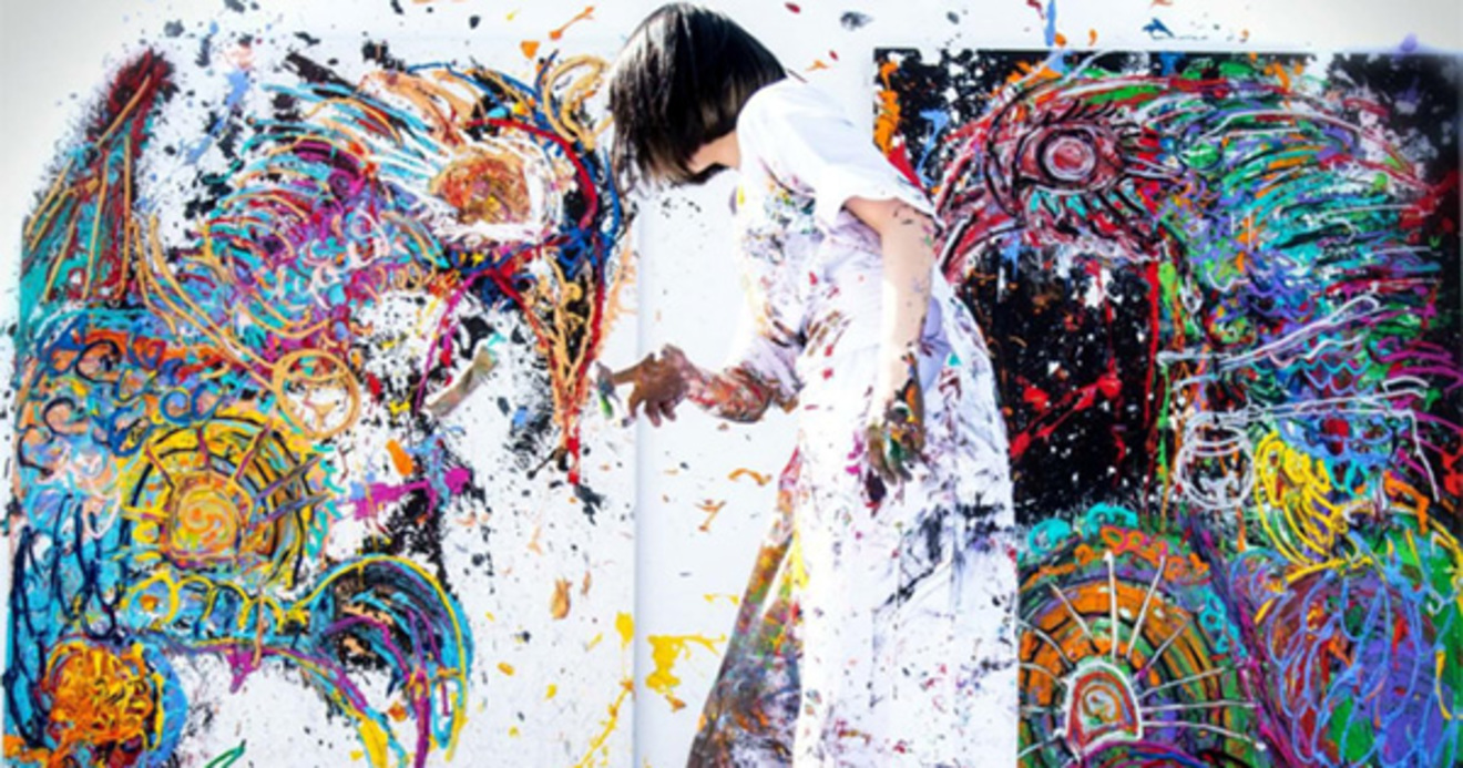 現代アーティスト小松美羽がライブペイントを行う理由 世界のなかで自分の役割を見つけること ダイヤモンド オンライン