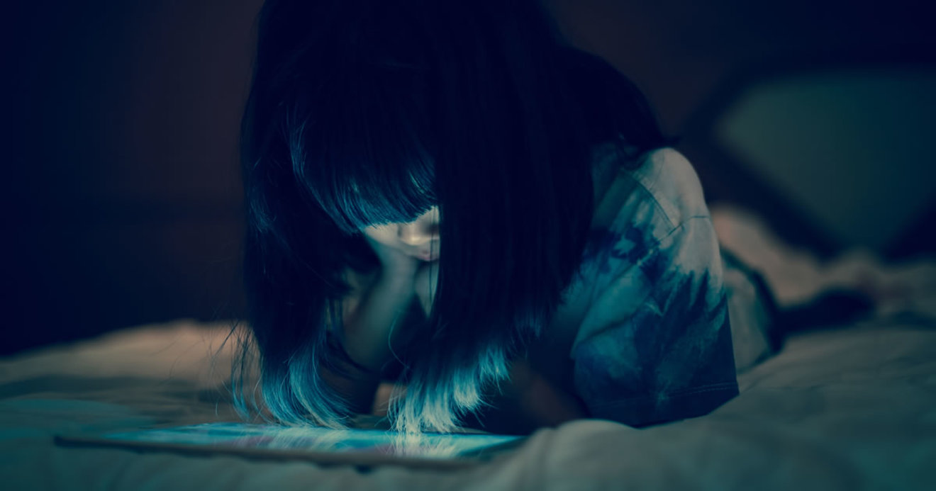 スレンダーマンになりたかった殺人少女 サイバー エフェクト ダイヤモンド オンライン スレンダーマンになりたかった殺人少女 サイバー エフェクト ダイヤモンド オンライン